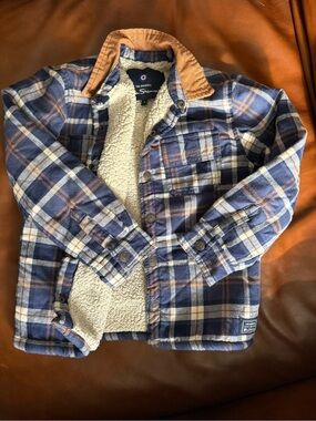 Navy and Tan Plaid Sherpa-Lined shacket